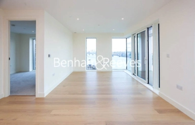 Duke of Wellington Avenue, London - SE18 view 1