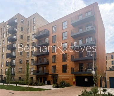 Vousden Grove, London - SE28 view 15