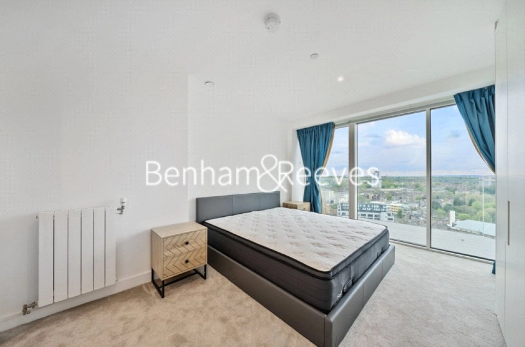 3 bedrooms apartments/flats for sale in Brigadier Walk, London - SE18 view 13