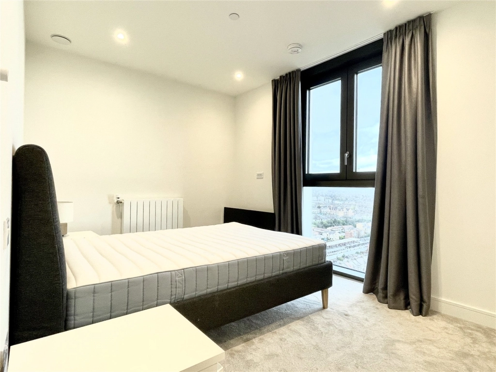 2 bedrooms apartments/flats for sale in Affinity View, London - E16 view 6