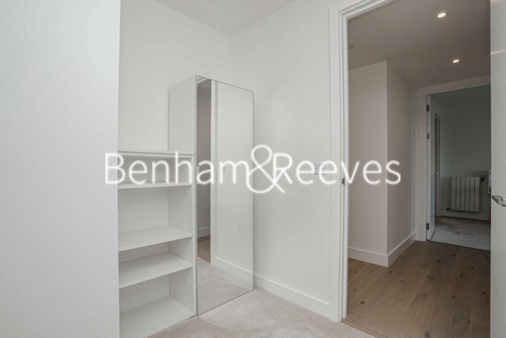 3 bedrooms apartments/flats for sale in Brigadier Walk, London - SE18 view 31