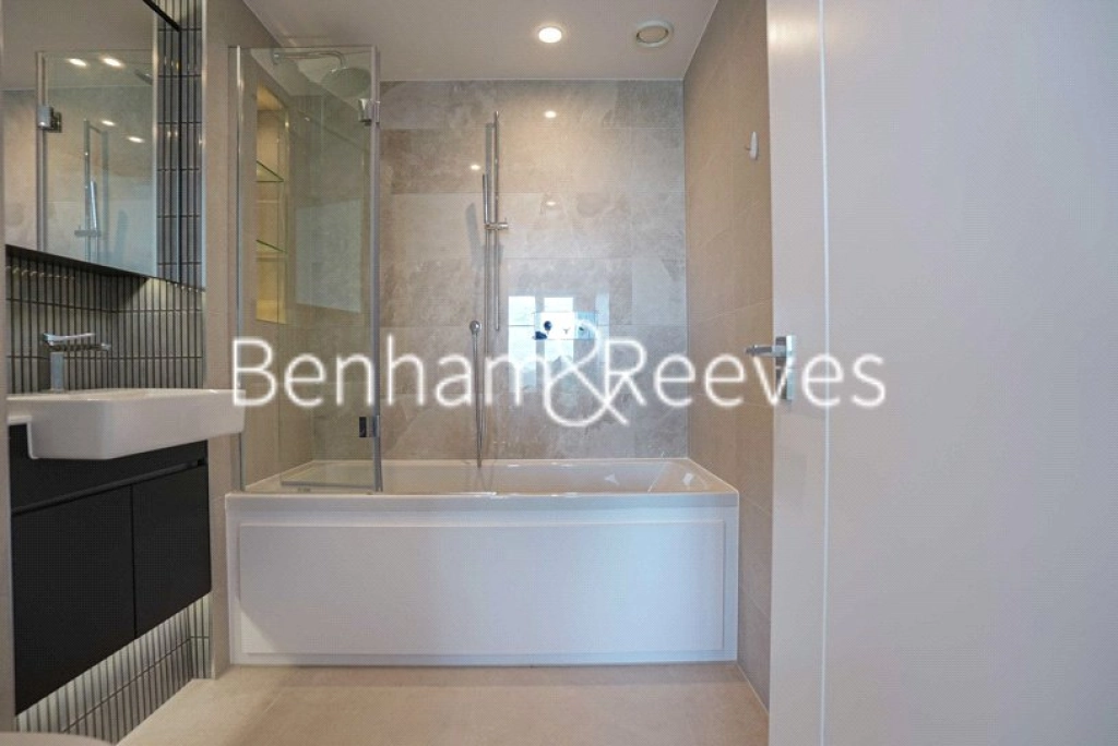 3 bedrooms apartments/flats for sale in Brigadier Walk, London - SE18 view 33