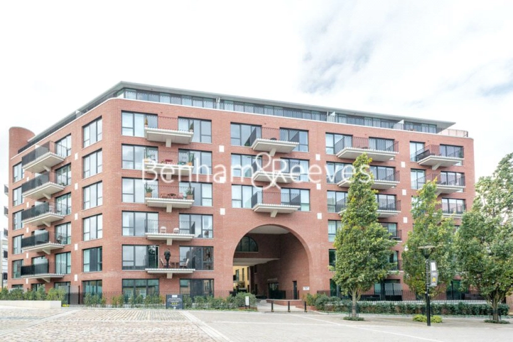 1 bedroom apartments/flats for sale in Thunderer Walk, London - SE18 view 6