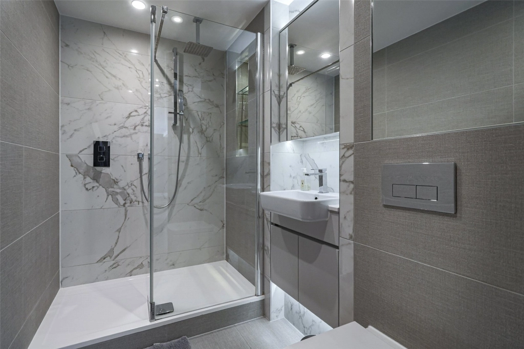 2 bedrooms apartments/flats for sale in Brigadier Walk, Woolwich - SE18 view 17
