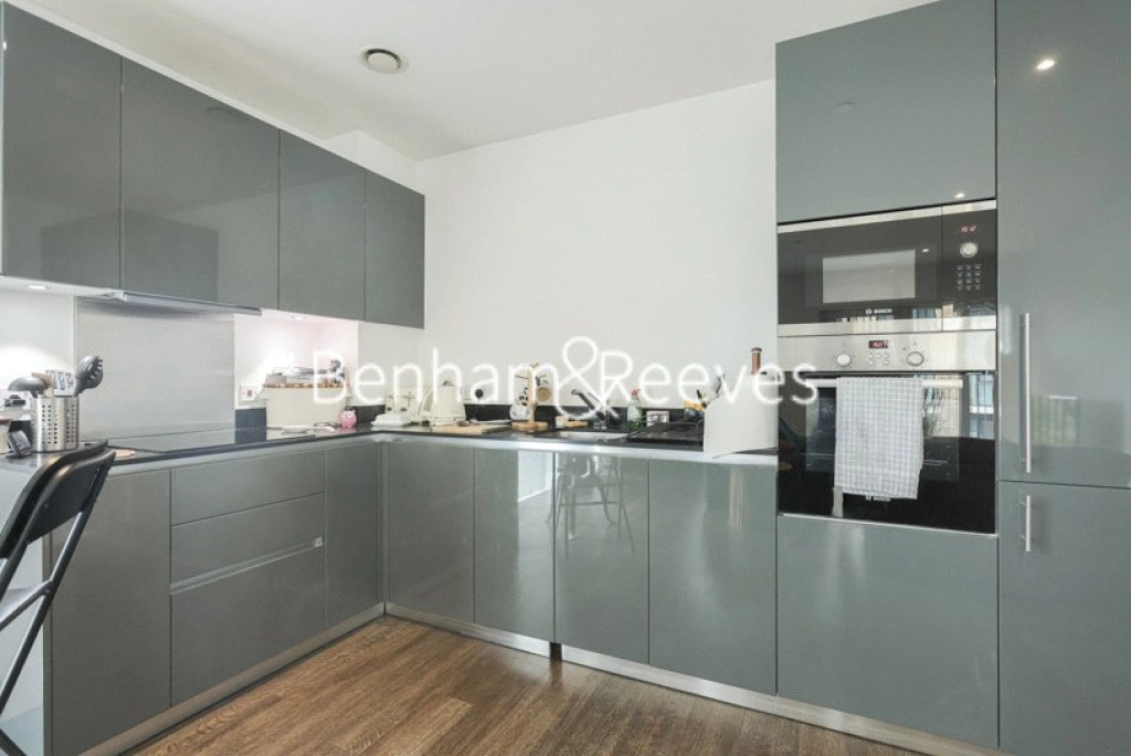 2 bedrooms apartments/flats for sale in Victory Parade, Plumstead Road, London - SE18 view 2