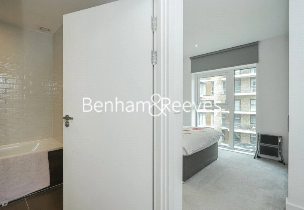 2 bedrooms apartments/flats for sale in Victory Parade, Plumstead Road, London - SE18 view 14