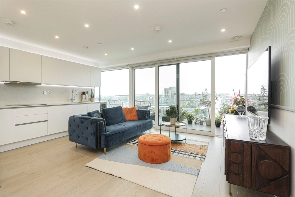 2 bedrooms apartments/flats for sale in Brigadier Walk, Woolwich - SE18 view 10