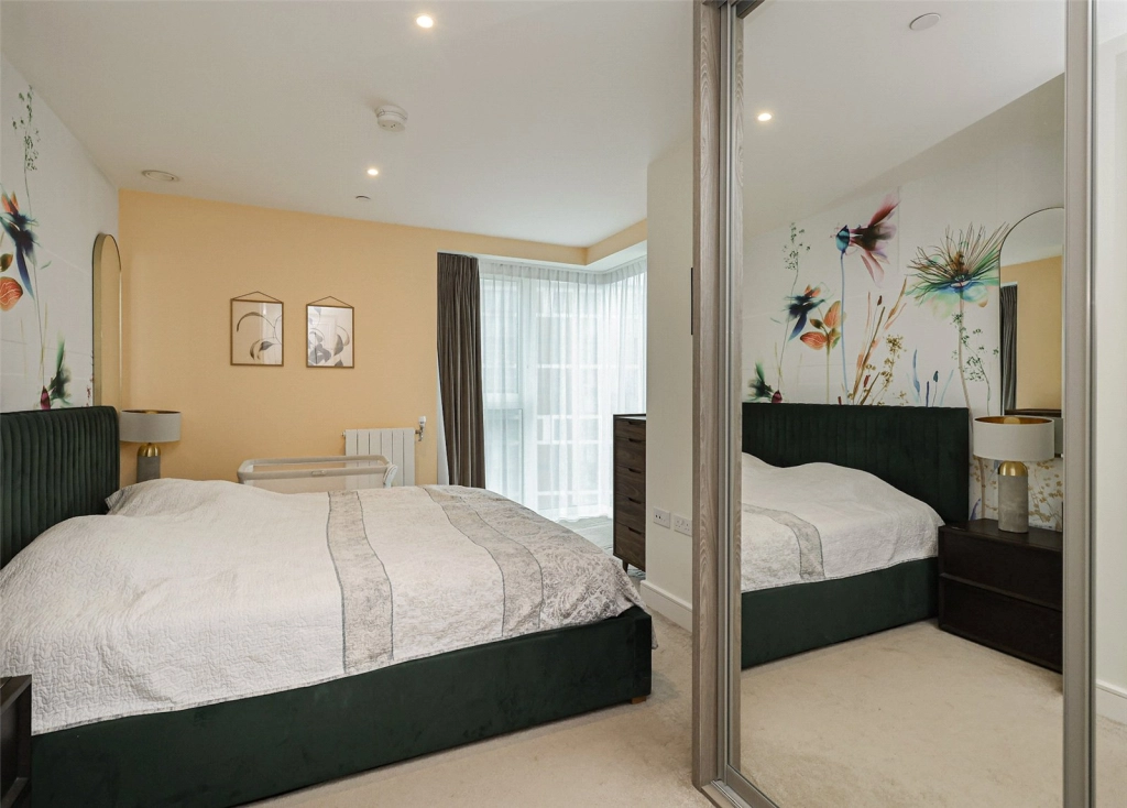2 bedrooms apartments/flats for sale in Brigadier Walk, Woolwich - SE18 view 4