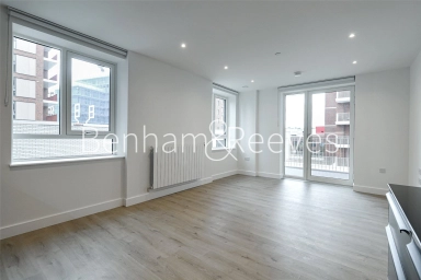 Pilkington Terrace Pettman Crescent, London - SE28 view 8