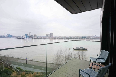 Duke of Wellington Avenue, London - SE18 view 6