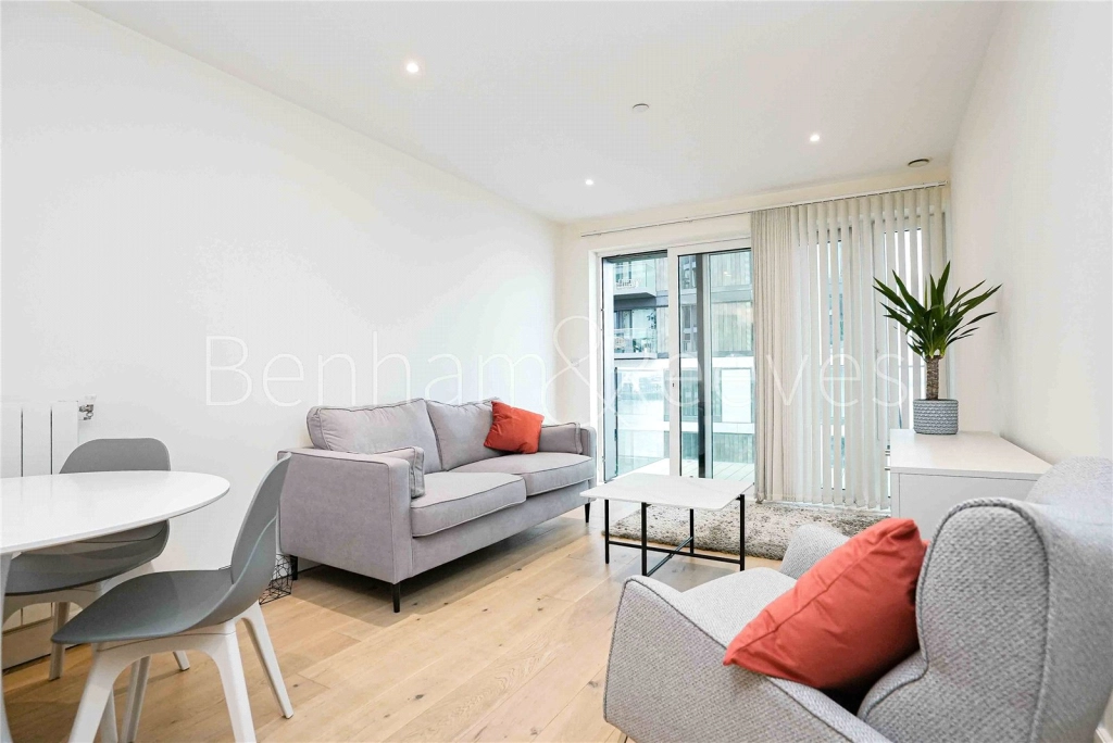 2 bedrooms apartments/flats for sale in Duke of Wellington Avenue, London - SE18 view 7