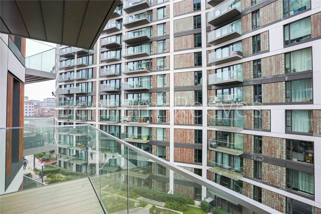 2 bedrooms apartments/flats for sale in Duke of Wellington Avenue, London - SE18 view 16