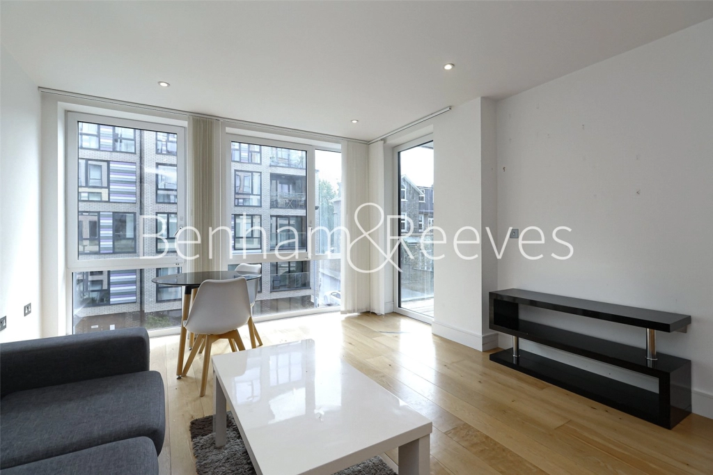 1 bedroom apartments/flats for sale in Grove Place, London - SE9 view 4