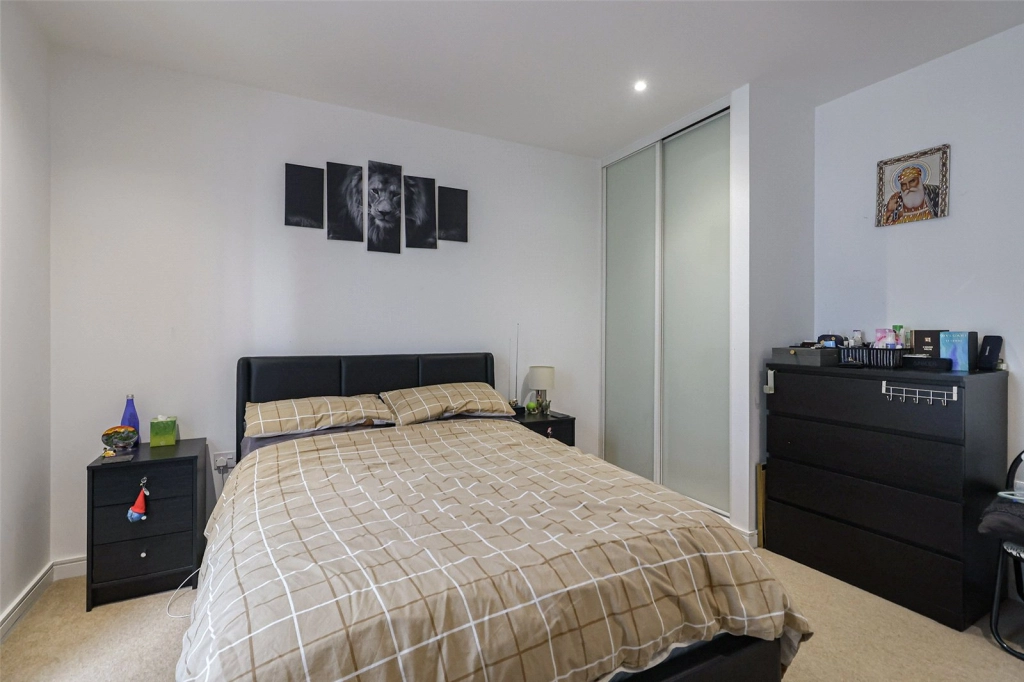 1 bedroom apartments/flats for sale in Woolwich High Street, Woolwich - SE18 view 12