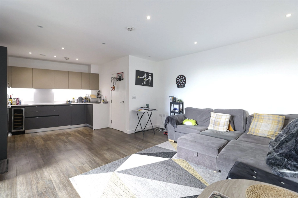 1 bedroom apartments/flats for sale in Woolwich High Street, Woolwich - SE18 view 9