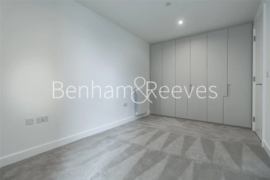 Brigadier Walk, London - SE18 view 4