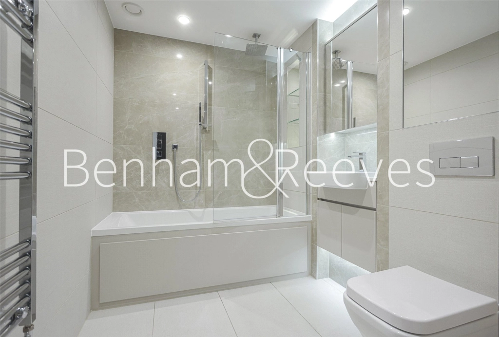 1 bedroom apartments/flats for sale in Brigadier Walk, London - SE18 view 4