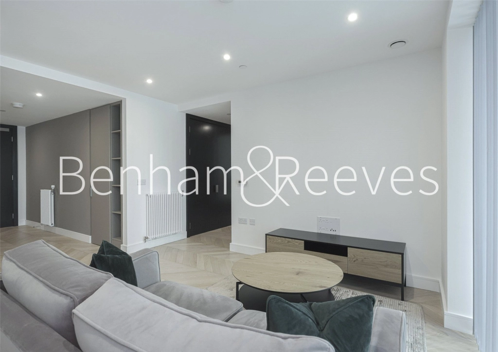 1 bedroom apartments/flats for sale in Brigadier Walk, London - SE18 view 7