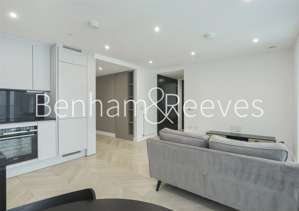 1 bedroom apartments/flats for sale in Brigadier Walk, London - SE18 view 14