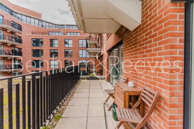 Thunderer Walk, London - SE18 view 25
