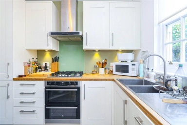 Cadogan Road, Woolwich - SE18 view 13