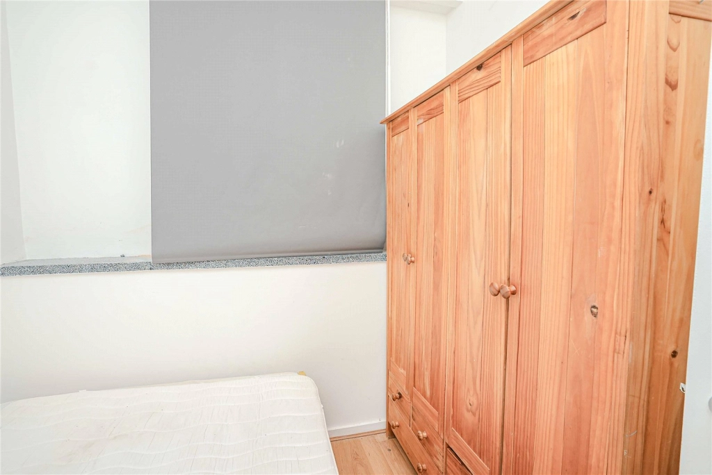 2 bedrooms apartments/flats for sale in Calderwood Street, London - SE18 view 12