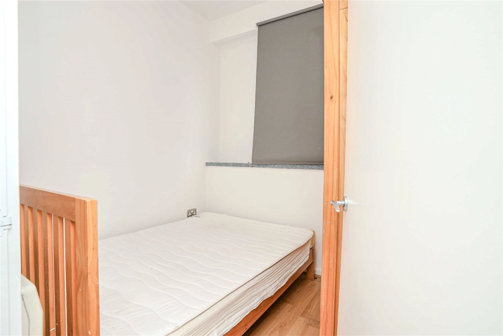 2 bedrooms apartments/flats for sale in Calderwood Street, London - SE18 view 13