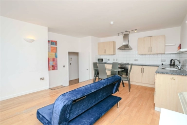 Calderwood Street, London - SE18 view 16