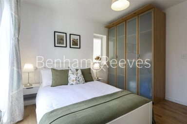 Pier Way, London - SE28 view 2