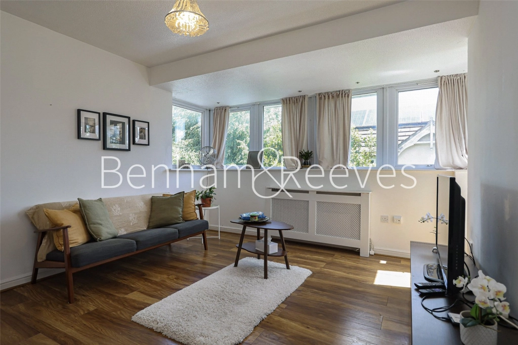 Studio apartments/flats for sale in Pier Way, London - SE28 view 8