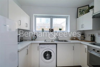 Pier Way, London - SE28 view 15