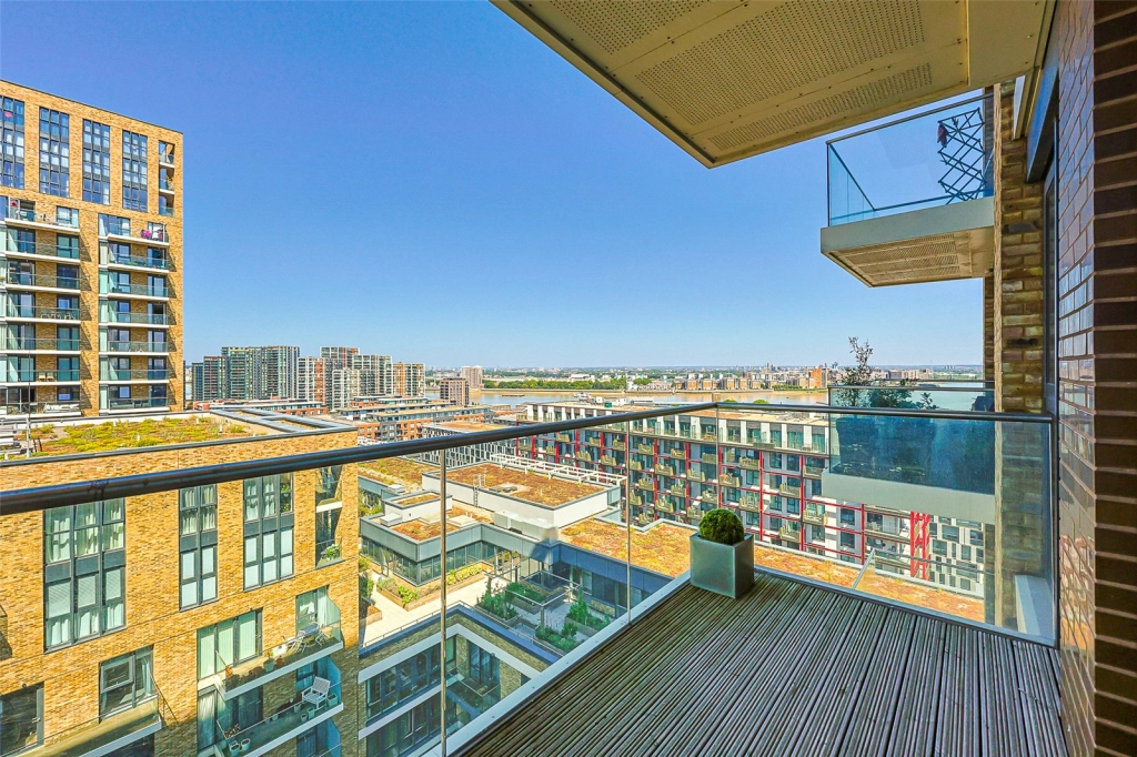 1 bedroom apartments/flats for sale in Victory Parade, Woolwich - SE18 view 6