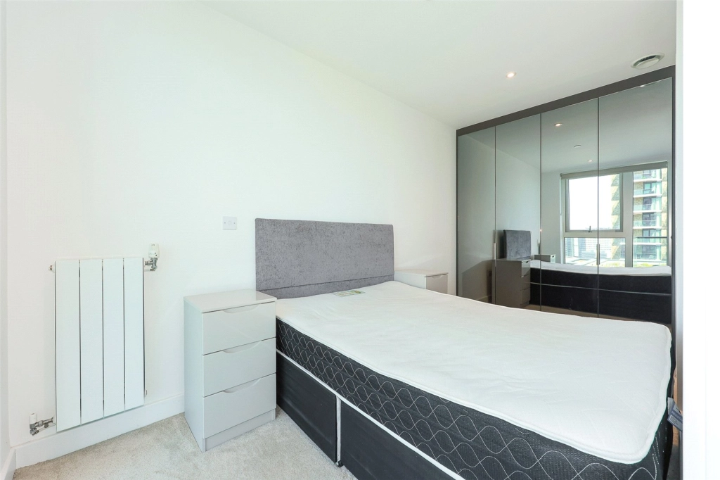 1 bedroom apartments/flats for sale in Victory Parade, Woolwich - SE18 view 14