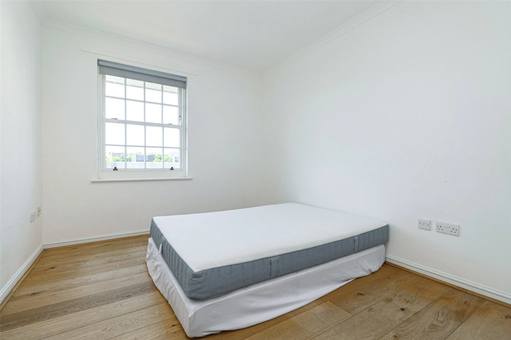 2 bedrooms apartments/flats for sale in Cornwallis Road, Woolwich - SE18 view 4