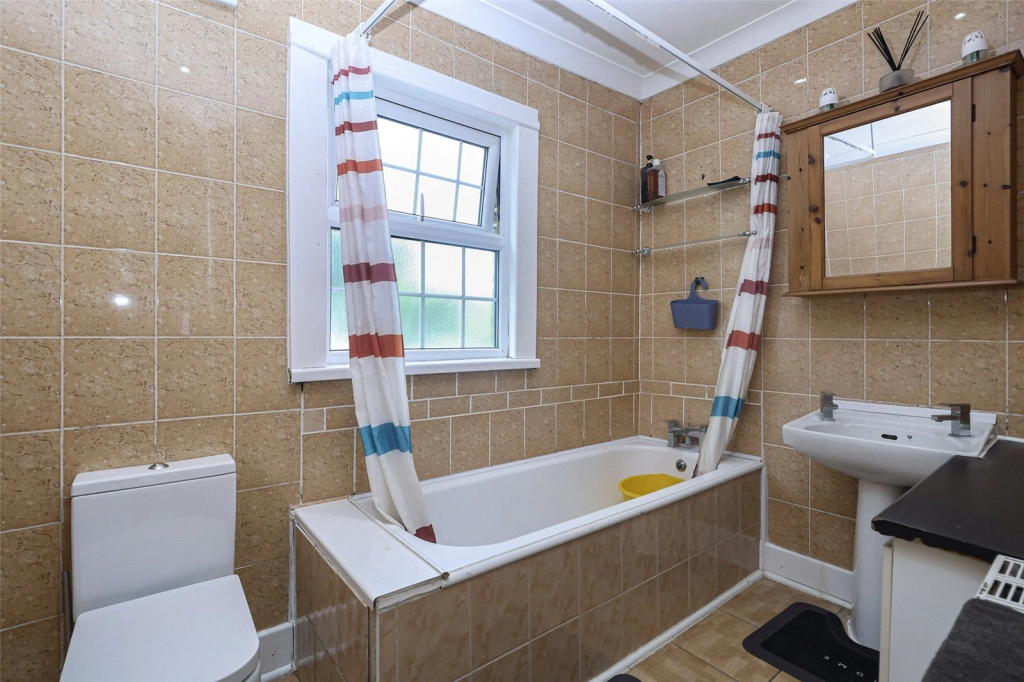 3 bedrooms houses for sale in Purrett Road, Plumstead - SE18 view 17