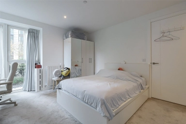 Brigadier Walk, Woolwich - SE18 view 4