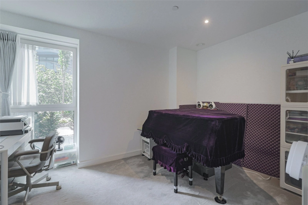 2 bedrooms apartments/flats for sale in Brigadier Walk, Woolwich - SE18 view 7