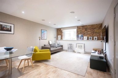 Major Draper Street, Woolwich - SE18 view 2