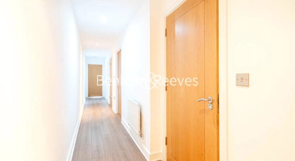 2 bedrooms apartments/flats for sale in Erebus Drive, London - SE28 view 20