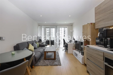 Duke of Wellington Avenue, London - SE18 view 4
