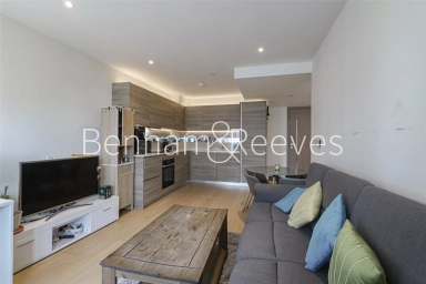 Duke of Wellington Avenue, London - SE18 view 7