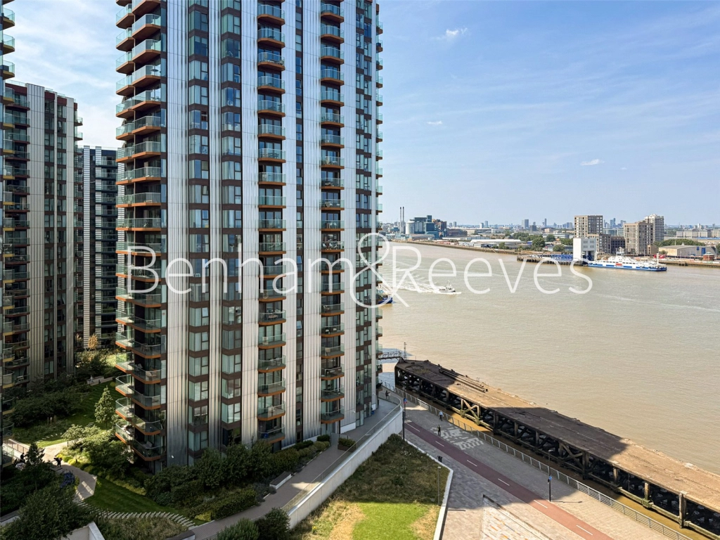 1 bedroom apartments/flats for sale in Duke of Wellington Avenue, London - SE18 view 15