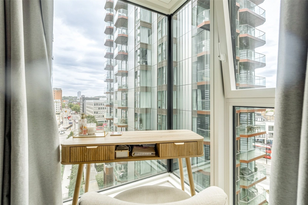 1 bedroom apartments/flats for sale in Brigadier Walk, Woolwich - SE18 view 19