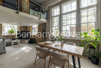 Marlborough Road, London - SE18 view 1