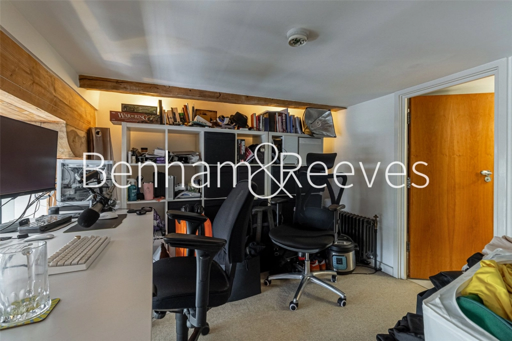 2 bedrooms apartments/flats for sale in Marlborough Road, London - SE18 view 19