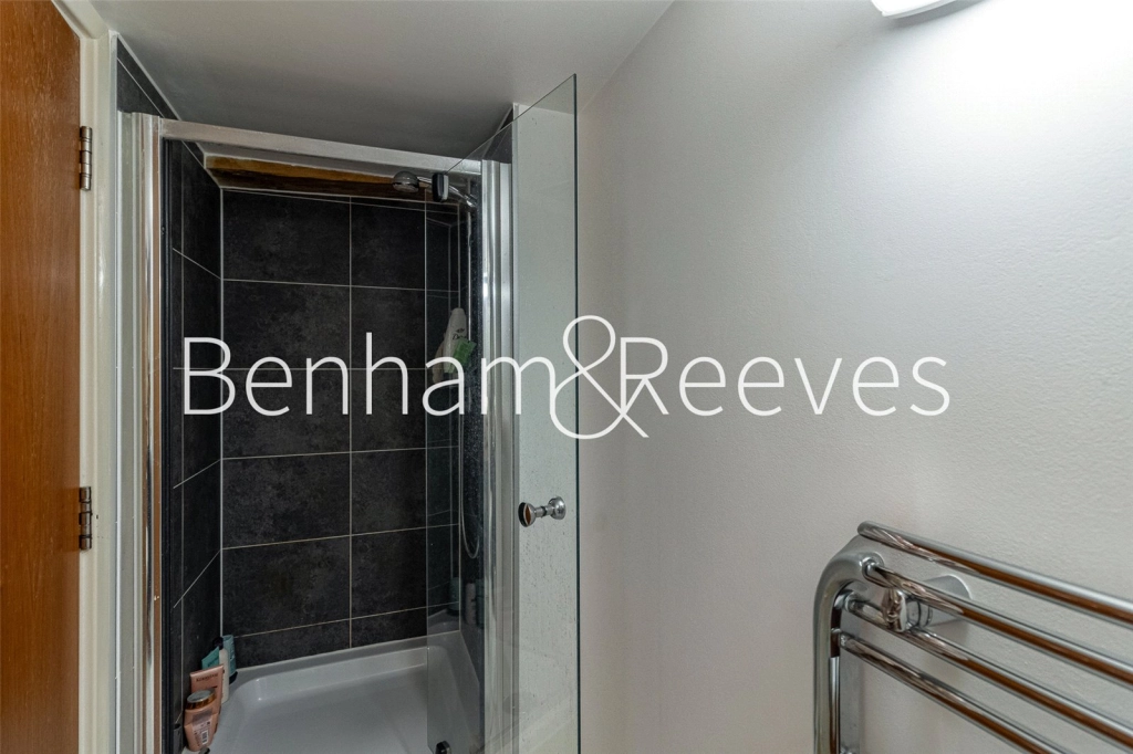 2 bedrooms apartments/flats for sale in Marlborough Road, London - SE18 view 22