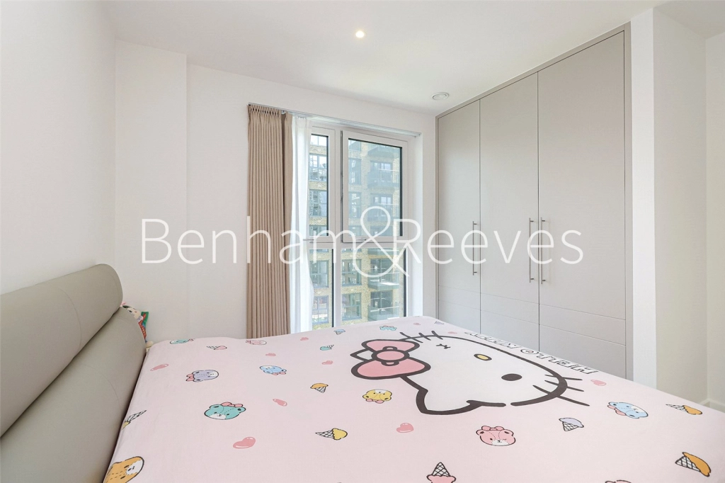 2 bedrooms apartments/flats for sale in Banks Road, London - SE3 view 17