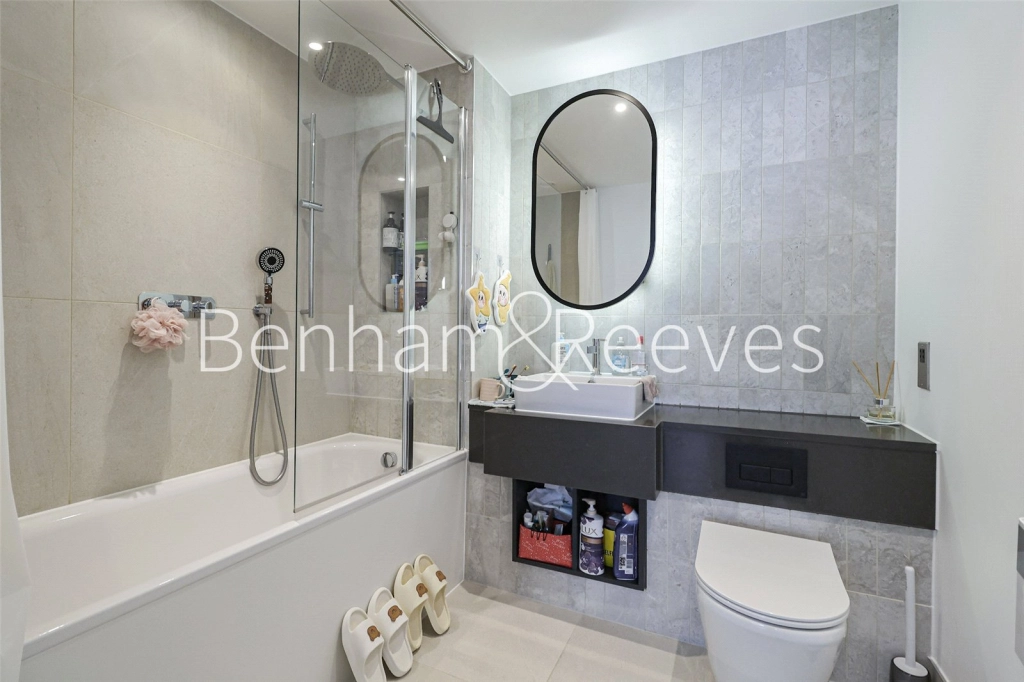 2 bedrooms apartments/flats for sale in Banks Road, London - SE3 view 21
