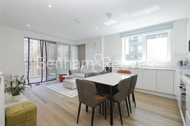 Banks Road, London - SE3 view 22