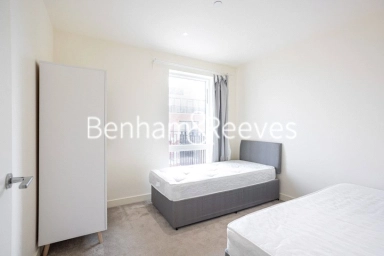 New Warren Lane, London - SE18 view 3